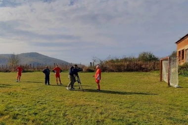 BEZ STARCA NEMA UDARCA: Za anale i Ginisovu knjigu rekorda - najstariji aktivni fudbaler dolazi iz Srbije! (FOTO GALERIJA)