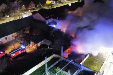 VELIKI POŽAR U TEMERINU! Čula se i eksplozija! (FOTO,VIDEO)