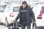 ACA LUKAS TEŽI ZA NEKOLIKO HILJADA EVRA: Folker uhvaćen na aerodromu, ovaj detalj je svima promakao! (VIDEO)