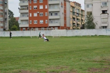 BARAĆ JE POSLEDNJI NOVAJLIJA: Sada je na novom treneru da uigra ekipu za nastavak sezone!