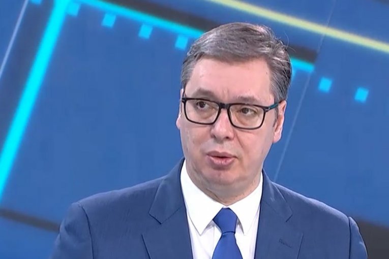 NE ODMARA NI NA ROĐENDAN! Predsednik Vučić iz Katara sumirao napornu radnu nedelju! (VIDEO)