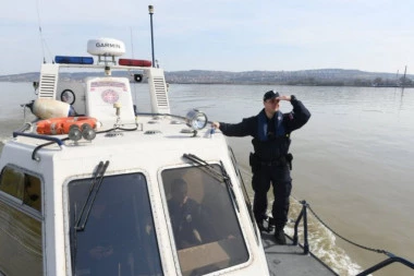 SKLONITE SE SA REKA! Rečna policija uputila apel zbog najavljenog nevremena u Srbiji!