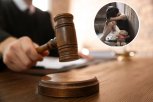 TUŽILAŠTVO TRAŽI 10 GODINA ZATVORA ZA MAJKU IZ PAKLA: Optužnica za ženu iz Pančeva koja je mesecima zlostavljala ćerku - vezivala joj ruke i izbacivala je na terasu!