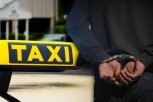 REPUBLIKA SAZNAJE: U toku hapšenje nelegalnih taksista na beogradskom aerodromu! ODUZIMAJU IM I VOZILA!