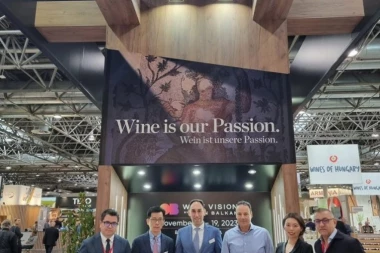 ODLIČNA PROMOCIJA SRPSKIH VINA NA SAJMU PROWEIN U DIZELDORFU: Srpska vina traže i Kinezi i Amerikanci