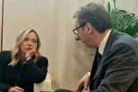 VUČIĆ SE SASTAO SA PREMIJERKOM ITALIJE: Predsednik Srbije sa Đorđom Meloni u Veroni na Međunarodnom sajmu vina