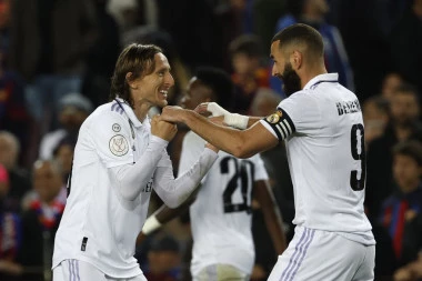 BENZEMA UNAKAZIO BARSELONU I UĆUTKAO "KAMP NOU": Real PONIZIO Katalonce i u velikom stilu izborio finale Kupa kralja! (VIDEO)