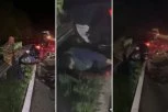 ISPREVRTALI SE AUTOMOBILOM, PA POISPADALI IZ NJEGA: Potpuno alkoholisan jedan od njih ustao i zapalio cigaru! (VIDEO)