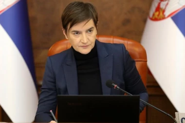 OGLASILA SE BRNABIĆ O UPADIMA OPOZICIJE: Večeras idu do policije da traže oslobađanje "ubačenih elemenata"