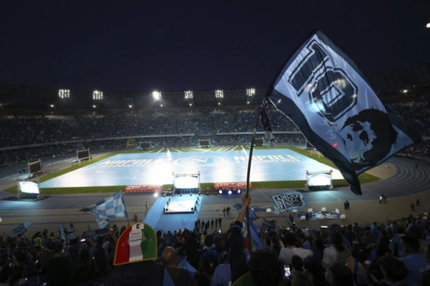 KRAJ JEDNE EPOHE: Ruši se legendarni stadion - informaciju je potvrdio i prvi čovek kluba!