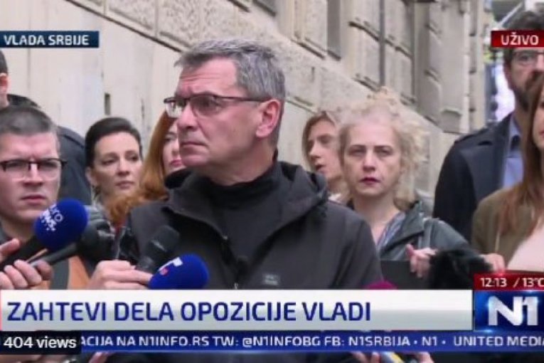 U 15 SEKUNDI POKOPALA ORGANIZATORE PROTESTA: Da li morate da maltretirate građane sa blokadama puteva i ulica? (VIDEO)