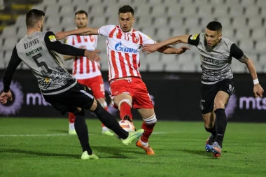 VEČITI SLAVE! Zvezda i Partizan OTVARAJU ŠAMPANJAC zbog gola u 129. MINUTU! (VIDEO)