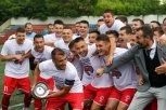 FOTO UBOD: Zasluženo slavlje - kako je šampion obeležio istorijsko ostvarenje!