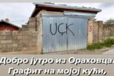 GRAFITI UČK NA KUĆI U KOJOJ ŽIVI TROJE DECE U ORAŠCU! Uplašena majka: Poruka je jasna! (FOTO)