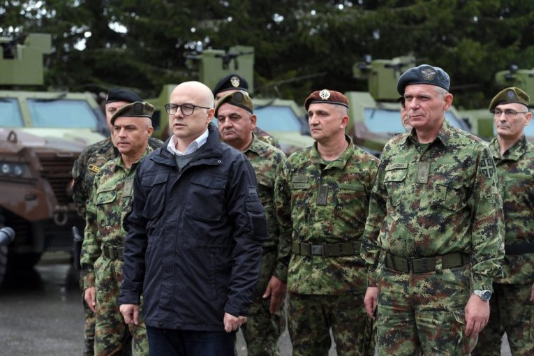 Ministar Vučević: Vojska Srbije uspešno izvršava sve zadatke koje država pred nju postavlja
