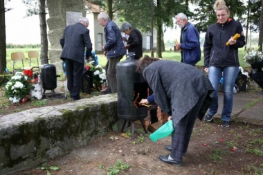 SA JOVANOM U KOLIMA BIO JOŠ JEDAN DEČKO KOJEG JE RANIO BLAŽIĆ: Jedva preživeli metke monstruma, a sad teško povređeni u udesu