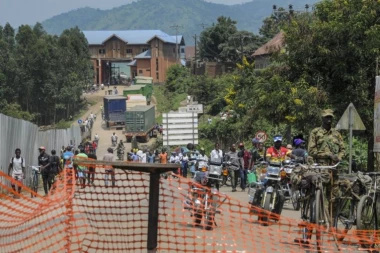 UŽASAVAJUĆI NAPAD U UGANDI: Islamska država napravila masakr u srednjoj školi