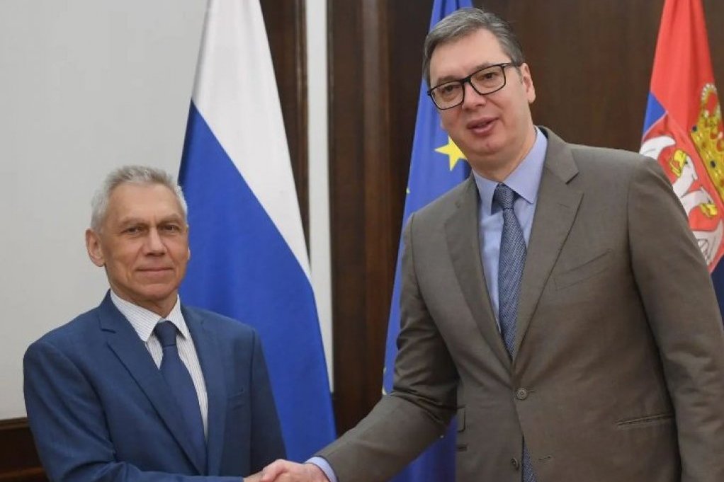 PREDSEDNIK VUČIĆ SA AMBASADOROM RUSIJE: Obavestio sam ga o nasilju Prištine nad Srbima u SAD (FOTO)