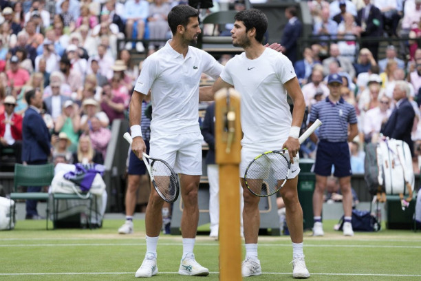 FOTO FINIŠ ZA PAMĆENJE! Novak uspeo da URADI nešto što nikom nije pošlo za rukom u ovoj godini! Rasturio Alkaraza u neizvesnoj završnici!