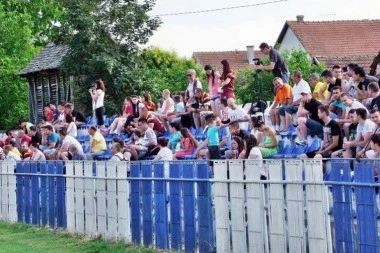 SVE ĆE DA PRŠTI  U BEŠKI! Derbi vojvođanskog juga u kupu Srema!