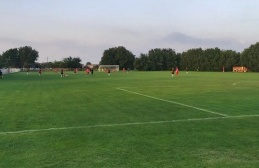 Crvena zvezda Pavliš - Dolina Padina 2:0