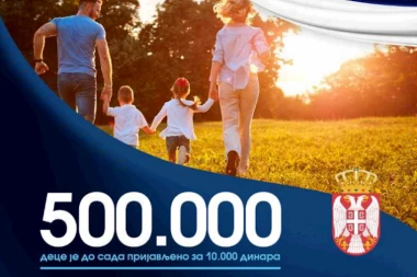 POLA MILIONA DECE JE DO SADA PRIJAVLJENO ZA POMOĆ OD 10.000 DINARA! Prijava traje do 20. septembra