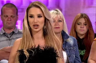 ALEKSANDRA SAZNALA ZA DALILU I CARA UŽIVO U EMISIJI: Doživela šok na samom početku, evo kako joj se Filip pravdao!