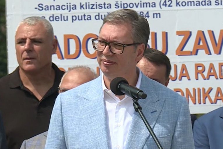 OD PAZARA DO BEOGRADA ZA 2 SATA: Vučić obišao deonicu rekonstruisanog puta Raška - Novi Pazar