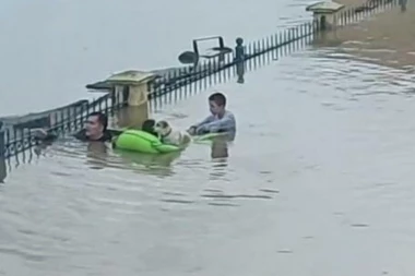 MOŽE LI NEVREME KOJE JE RAZLORILO GRČKU DA STIGNE I U SRBIJU!? Meteorolog Nedeljko Todorović opisao kuda će se kretati opasan ciklon DANIJEL!