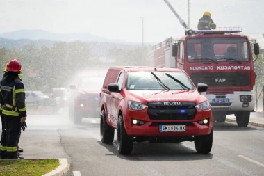 POŽAR U ZGRADI MINISTARSTVA UNUTRAŠNJIH POSLOVA! Jedna osoba prebačena na VMA!