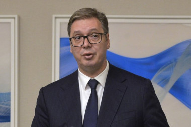 ODLIČAN SASTANAK SA ORBANOM I PRESTOLONASLEDNIKOM ABU DABIJA: Vučić nakon razgovora u Palati Srbija (FOTO)