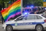 PRIPADNIK LGBT ZAJEDNICE PRETUČEN U AUTOBUSU: Četvorica ga udarala rukama i nogama- evo koji je razlog tome!