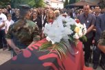 PRIŠTINI SMETA DAN ŽALOSTI U SRBIJI, DOK VELIČA SVOJE TERORISTE: Delili novčanu pomoć posle zločina u Kumanovu