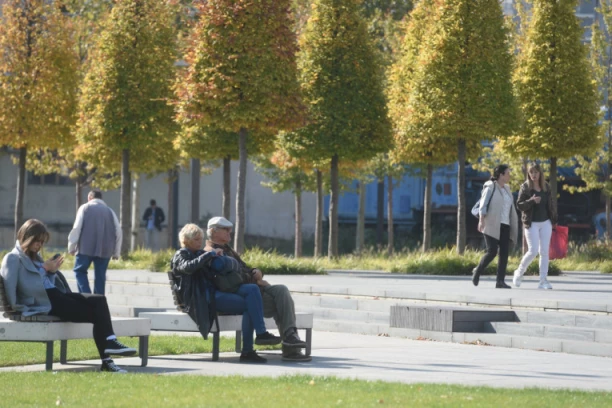 PROLEĆE U JANUARU! Temperatura natprosečno visoka, EVO kada stiže SNEG i zahlađenje!