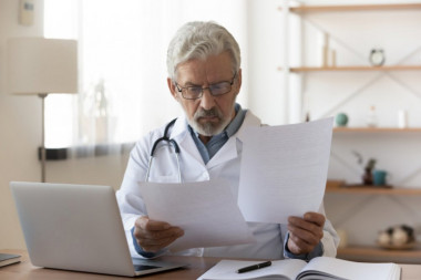 DOKTOR UPOZORIO NA LEKOVE PROTIV PREHLADE: Jedne nikako ne UZIMAJTE, a drugi OVO izazivaju!