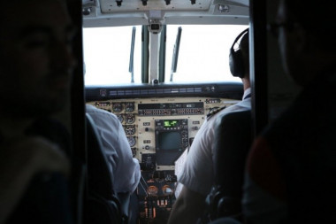 TAJNA ŠIFRA KOJU NIKO NE ŽELI DA ČUJE: Ako pilot u toku leta posadi saopšti OVAJ BROJ, znajte da vam se NE PIŠE DOBRO!