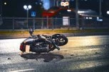 SAOBRAĆAJKA KOD ALTINE: Motociklista ostao da leži na putu!