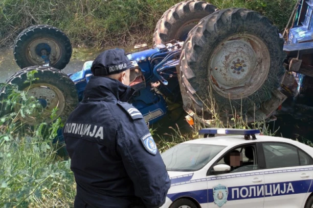 BIZARAN SLUČAJ KOD VRANJA! Sin razlupao traktor nakon svađe sa ocem!