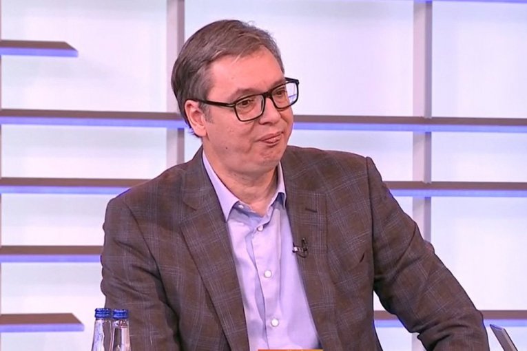 MOLIM VAS VRATITE 35.000.000 EVRA KOJE STE OTELI RODITELJIMA! Vučić poručio Đilasu: Vratite to sa svojih privatnih računa, kada ste bili na vlasti!