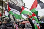 NEMAČKA NA NOGAMA! Više hiljada PROPALESTINSKIH DEMONSTRANATA na ulicama Berlina! STRAHUJE SE OD NEREDA, VEĆ IMA UHAPŠENIH! (FOTO)