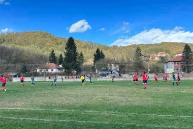 KRIZA TIMA IZ DONJEG DOBRIĆA JE NASTAVLJENA: Fudbaleri Granita su bez većih problema savladali Mladost!