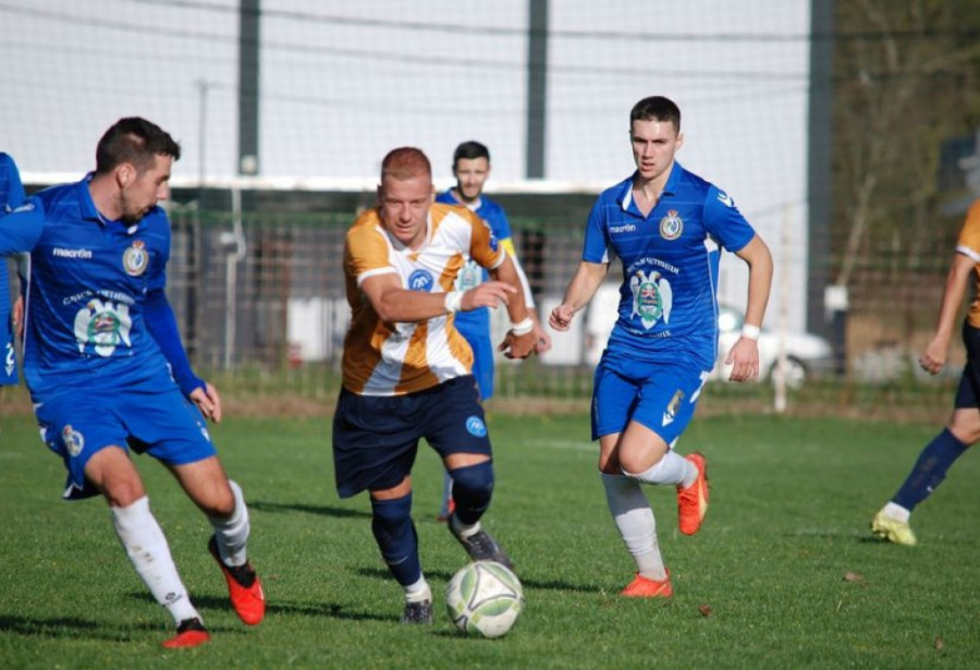 "Ravnogorci" ispustili bodove na domaćem terenu. OFK Mladenovac slavio rezultatom 2:0