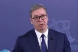 "POTREBNO NAM JE JOŠ MNOGO NOVIH KOLOSEKA!" Predsednik uputio moćnu poruku: Srbija ne zaboravlja prošlost, ali gleda samo napred! (VIDEO)