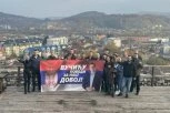 Podrška za predsednika sa svih strana: Snažna poruka za Vučića iz Doboja (FOTO)