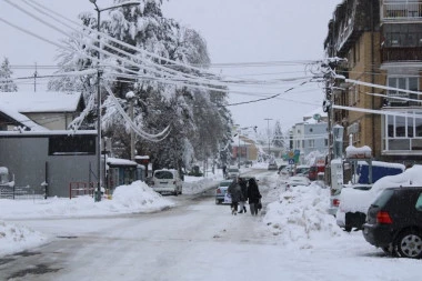 U OVOM GRADU JUTROS IZMERENO minus 15 STEPENI! Temperaturna razlika bila 22 stepena!