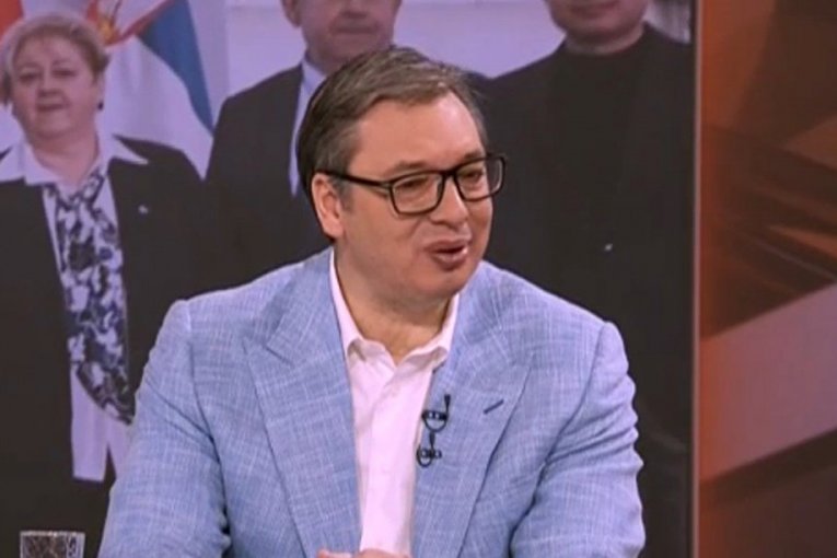 SRBIJU ČEKAJU TEKTONSKE PROMENE POSLE IZBORA: Penzije 650 evra, plate 1.400! Vučić poručio: Samo dva izbora - "Srbija ne sme da stane" ili bilo ko drugi!