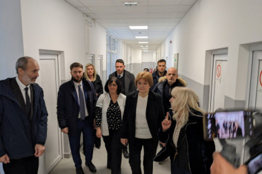MINISTRI GRUJIČIĆ I BLAGOJEVIĆ:  Važna i velika ulaganja države u jačanje primarne zdravstvene zaštite