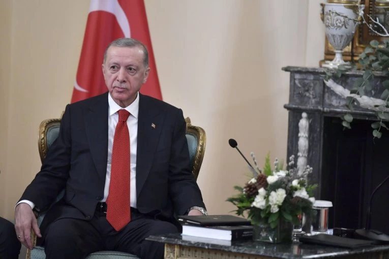 U TURSKOJ INSTAGRAM I DALJE ZABRANJEN: Erdogan izgovorio teške reči, "OVO JE DIGITALNI FAŠIZAM"