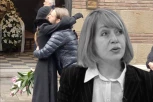 TUŽNI PRIZORI SA NOVOG GROBLJA: Slomljena ćerka Jelene Čvorović prima saučešća - sve je pogodila SMRT naše slavne glumice!