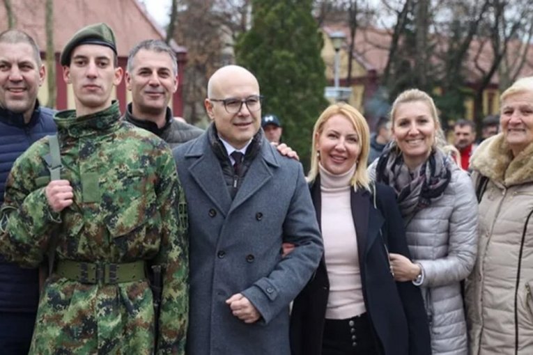 NA GODIŠNJICU KOLUBARSKE BITKE POLOŽILI ZAKLETVU! Vučević srpskoj vojsci: To je vaš ZAVET, održite ga! (FOTO)